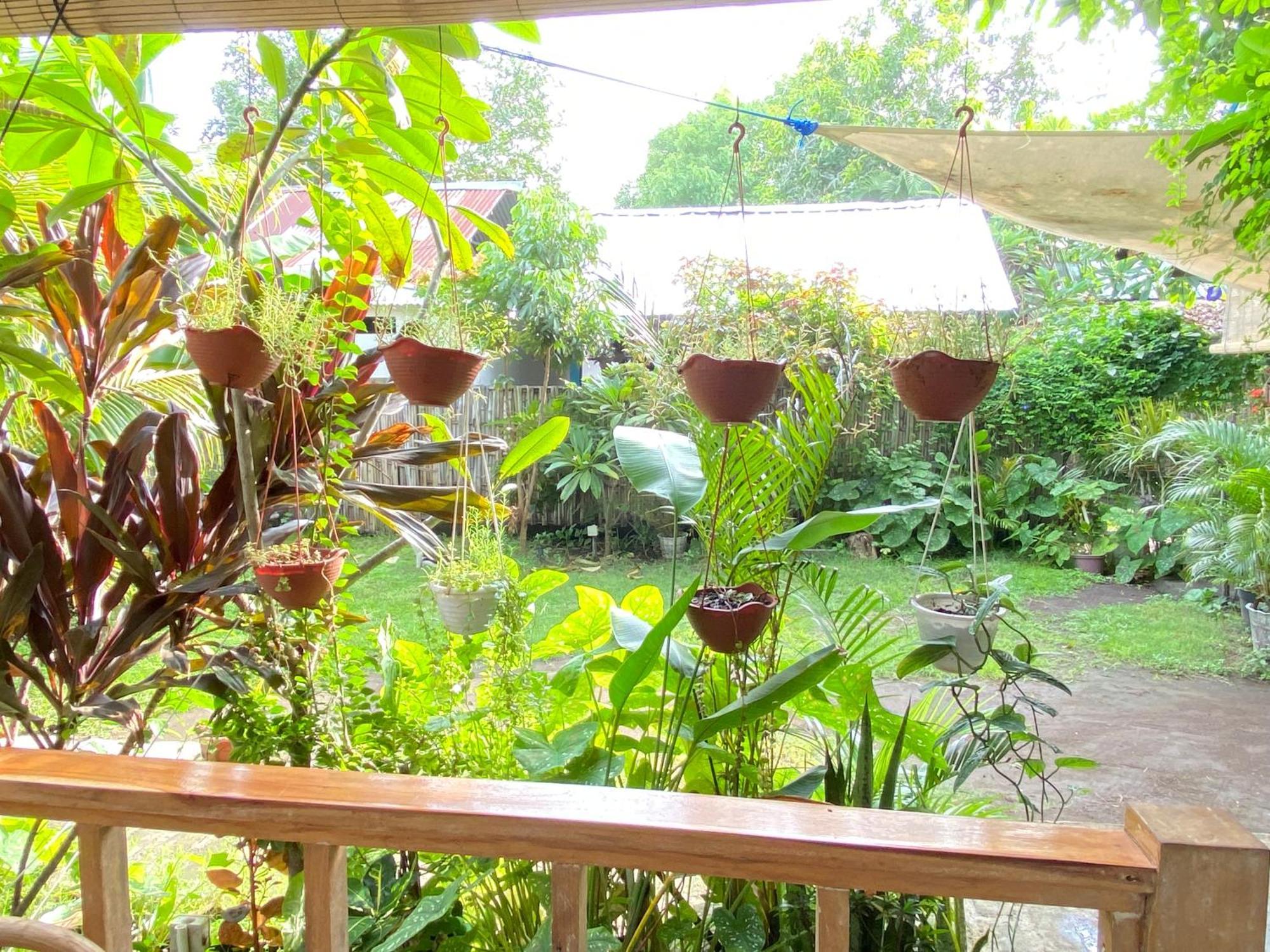 Hotel Marta House Gili Air Exterior foto